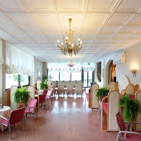 Fabilia Family Hotel 4*