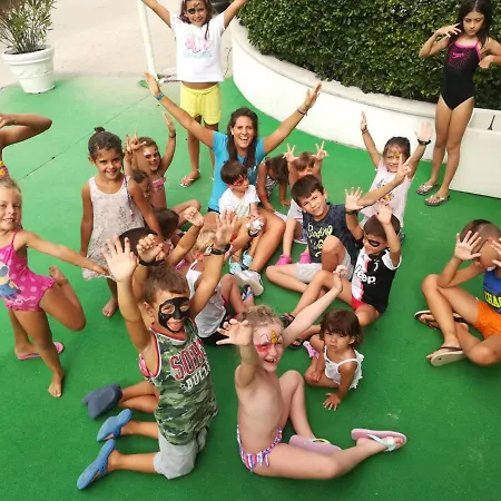 Fabilia Family Hotel